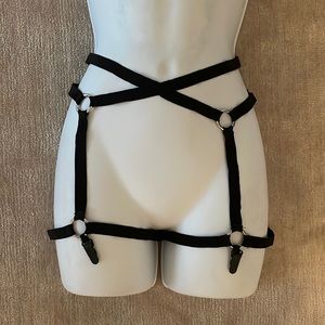 Black stretchy garter belt